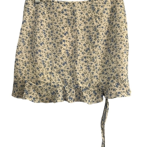 NWT Daydreamer Blue & White Floral Print Mini Skirt - Picture 6 of 6